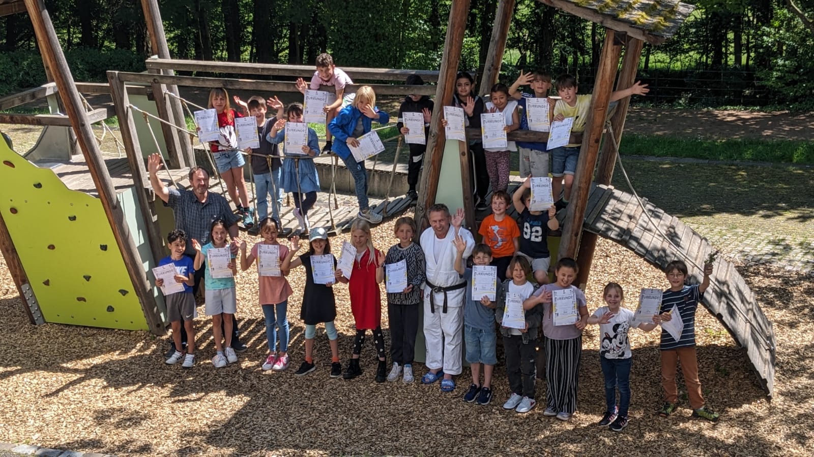 Judo des ASC Grünwettersbach kooperiert mit Schule im Lustgarten und Bergwaldschule 🥋